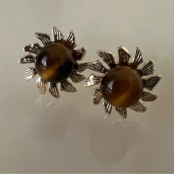 14k Solid Gold Chrysoberyl Sun Post Earrings - Picture 4 of 16